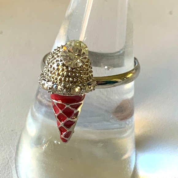 Ring Ice cream cone red enamel with crystal - Picture 1 of 5
